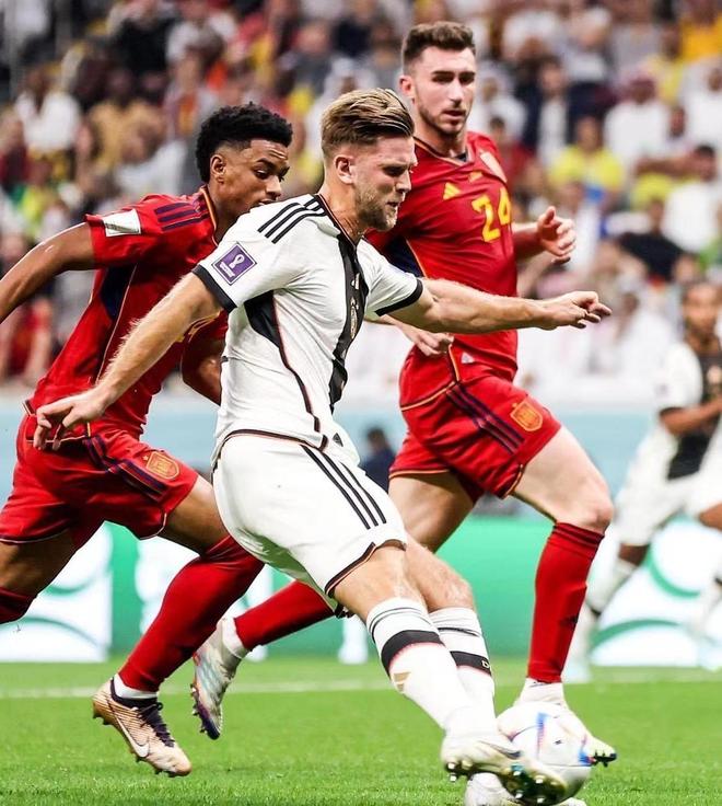 半场战报：山东2-0津门虎，卡扎伊什维利破门，泽卡建功（上半场：山东2比0领先津门虎，卡扎伊什维利破门，泽卡再下一城）