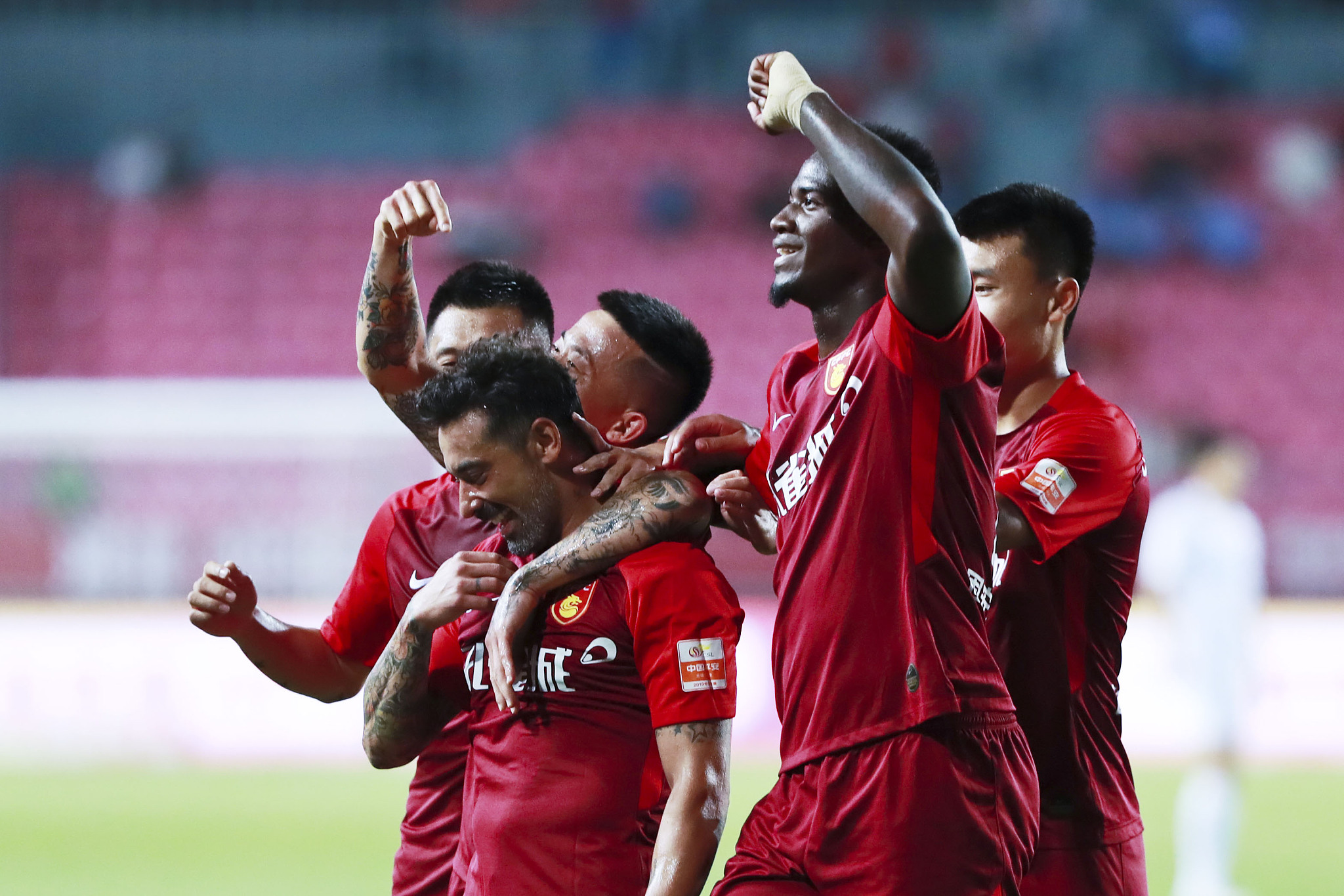 内马尔：输给弗拉门戈遭太多批评，情绪跌至谷底寻求心理帮助（内马尔谈失利：负于弗拉门戈后饱受指责，情绪触底求助心理支持）