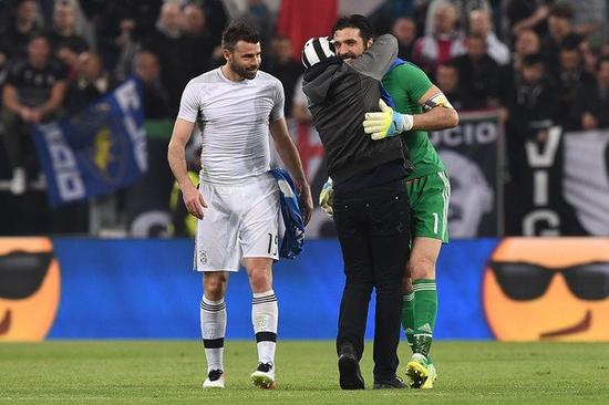 德转更新后英超U21球员身价TOP10：埃斯特旺8000万欧元第1（德转调整后英超U21身价前十：埃斯特旺以8000万欧领跑）