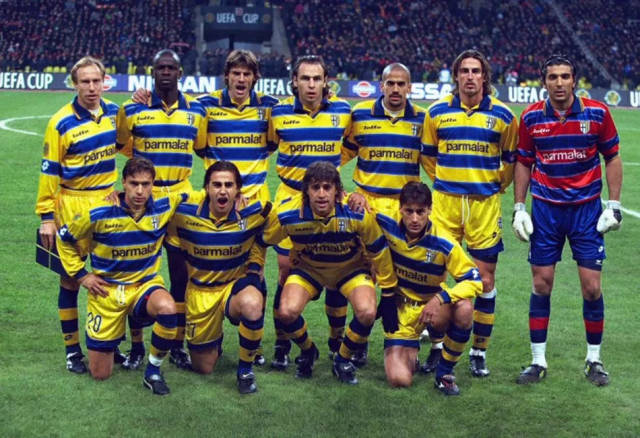 巴西女排3-2险胜日本队，晋级世联赛决赛，与意大利队争夺冠军（五局苦战，巴西女排险胜日本晋级世联赛决赛，将与意大利争冠）