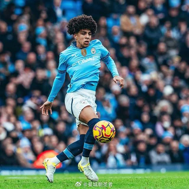 杰伦·约翰逊是第二位在25岁前完成20+18+16的球员（25岁前达成20+18+16，杰伦·约翰逊位列史上第二人）