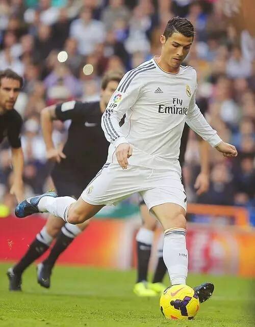 进军美加墨！葡萄牙连续7届晋级世界杯正赛，此前8次参赛2次四强