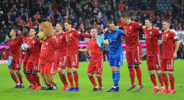 记者：埃利奥特可能回归利物浦，格伊预计不会在冬窗转会（记者称埃利奥特或重返利物浦，格伊预计冬窗留队）