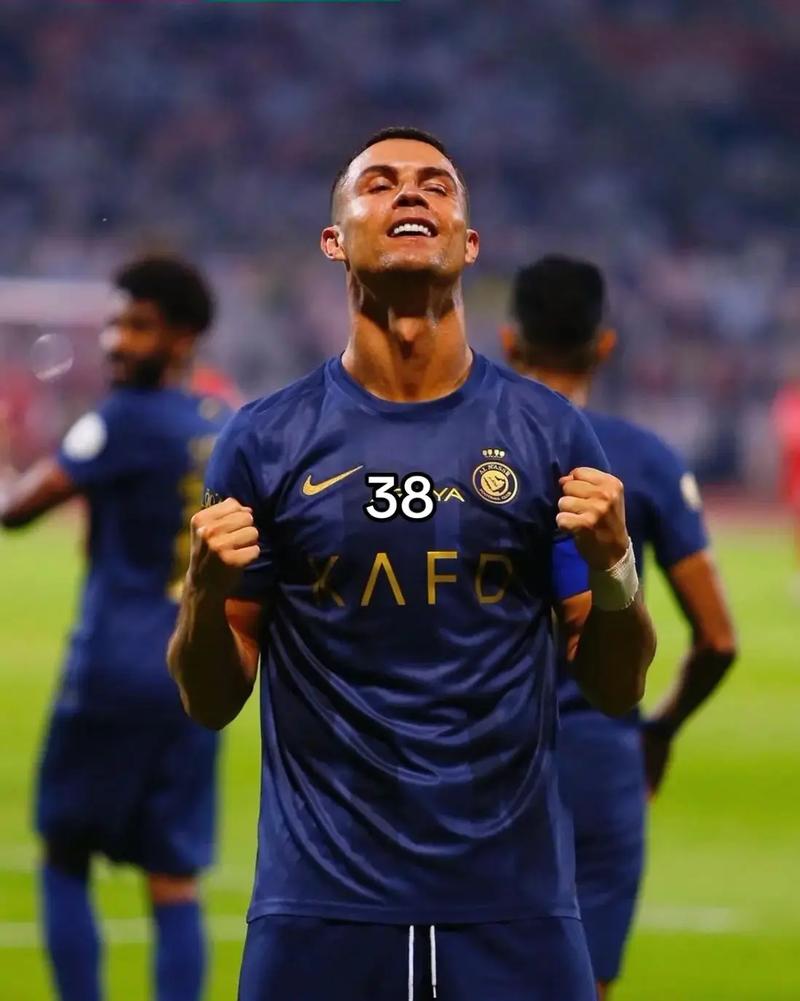 记者：曼联、尤文、国米有意埃德松，亚特兰大要3000-4000万（记者称曼联、尤文和国米有意埃德松，亚特兰大标价3000-4000万）