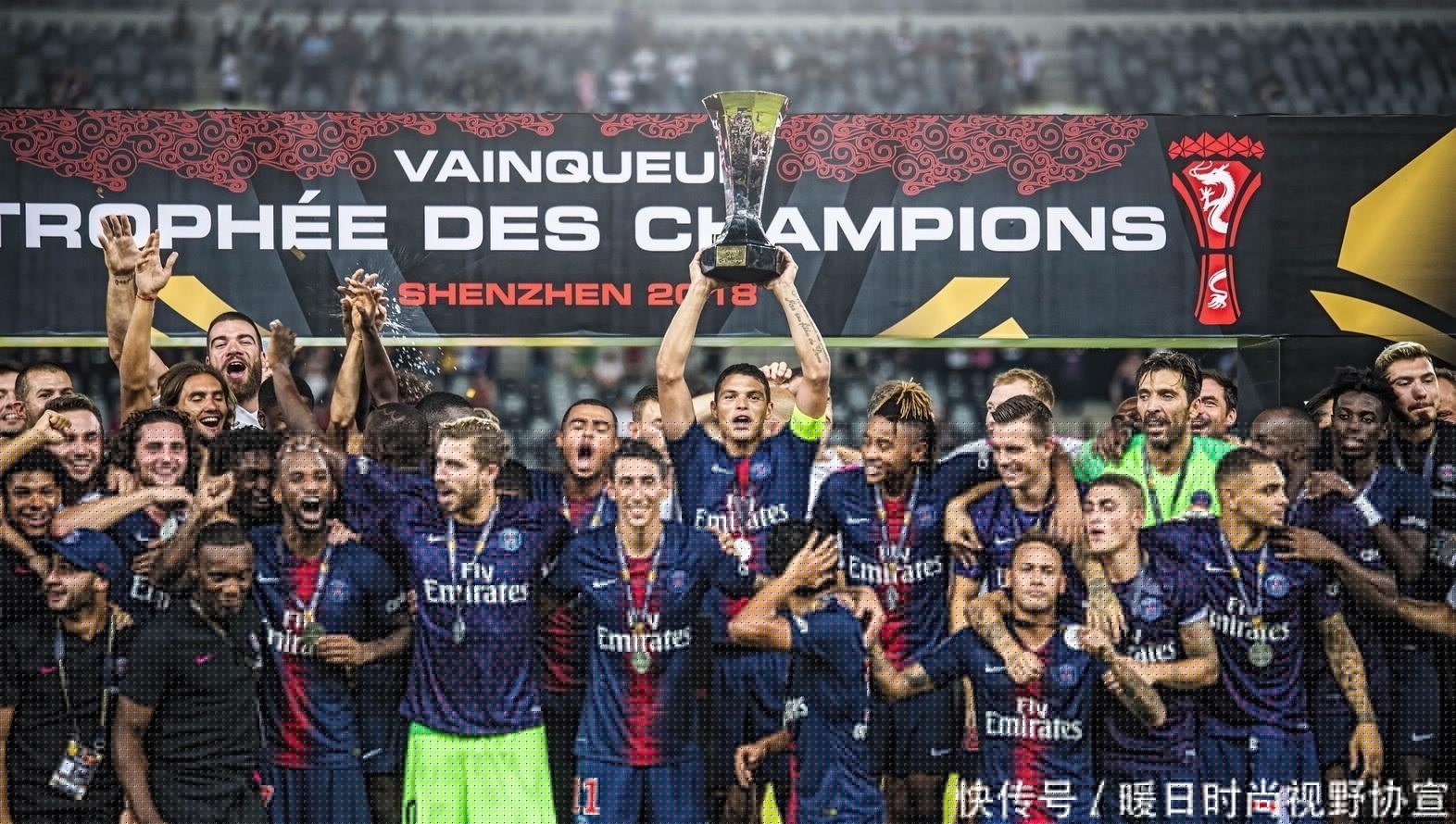 流量狂人摩根：借特朗普上位靠C罗大赚，习惯挖坑式采访（流量大V摩根：借特朗普走红、靠C罗捞金，拿手好戏是挖坑式采访）